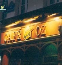 cafe_oz.jpg (19728 bytes)